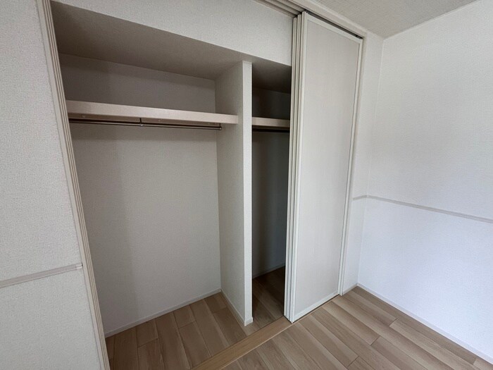 物件内観写真11　(収納)