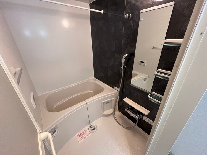 物件内観写真13　(バス／シャワールーム等)