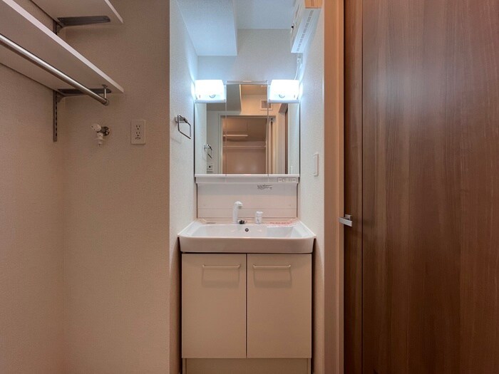 物件内観写真16　(洗面)