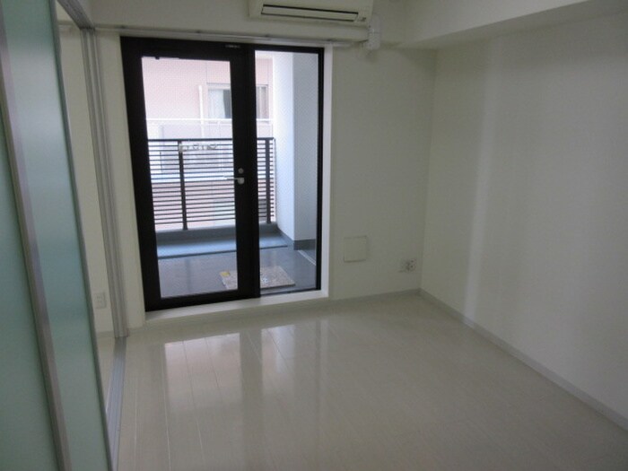 物件内観写真15　(居室)