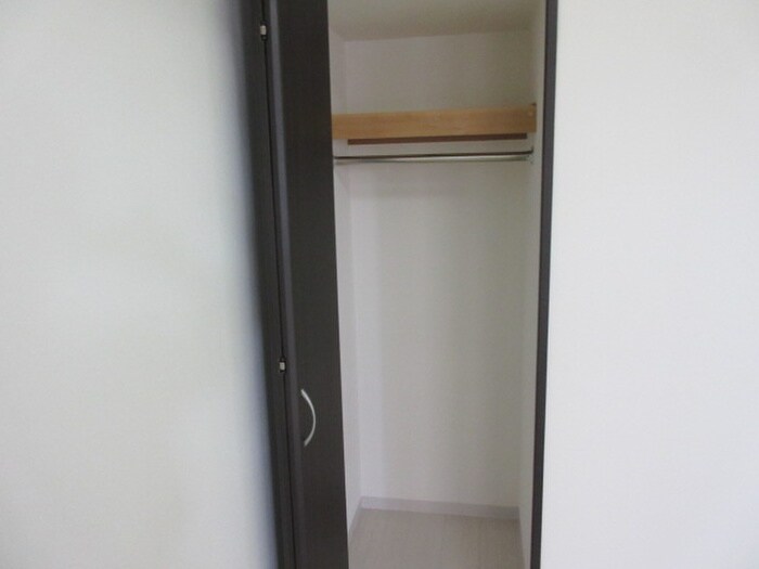 物件内観写真18　(収納)