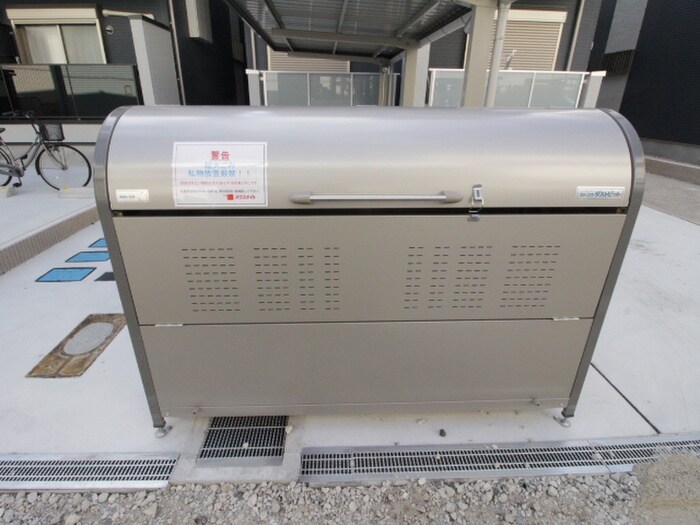 物件外観写真6　(建物設備)