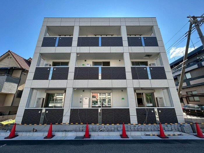 物件外観写真2　(外観写真)