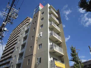 緑地マンション外観写真