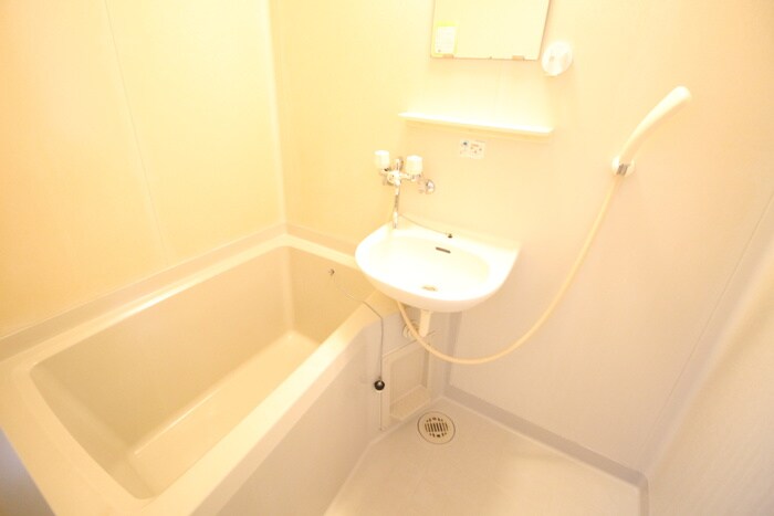 物件内観写真10　(バス／シャワールーム等)