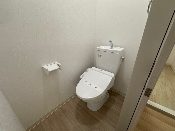 物件内観写真11　(トイレ)