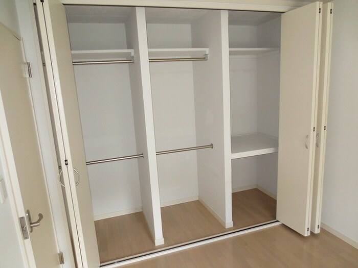 物件内観写真14　(収納)