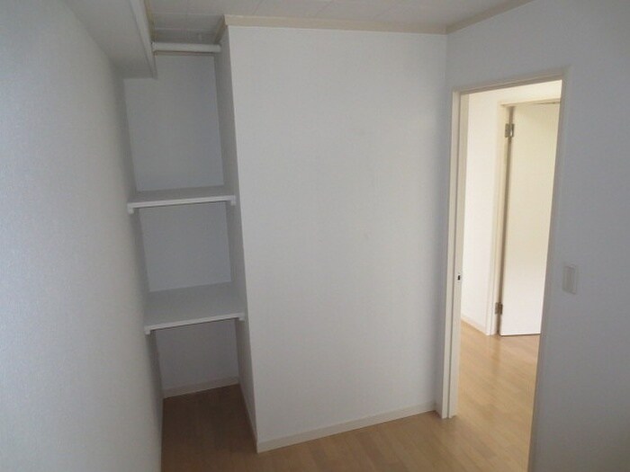 物件内観写真16　(靴箱)