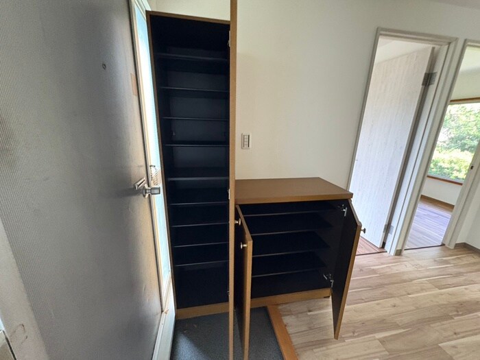 物件内観写真19　(靴箱)