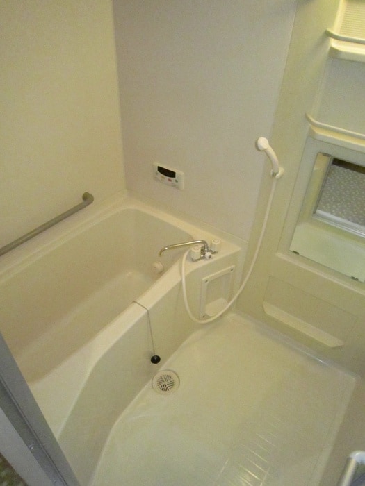 物件内観写真13　(バス／シャワールーム等)