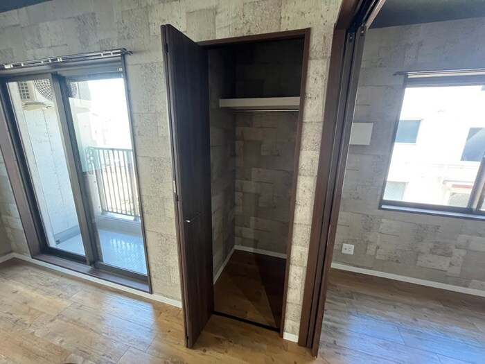 物件内観写真15　(収納)