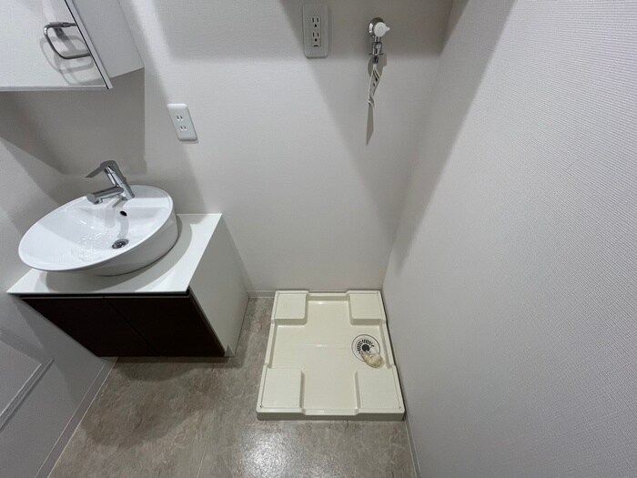 物件内観写真22　(洗濯機置場)