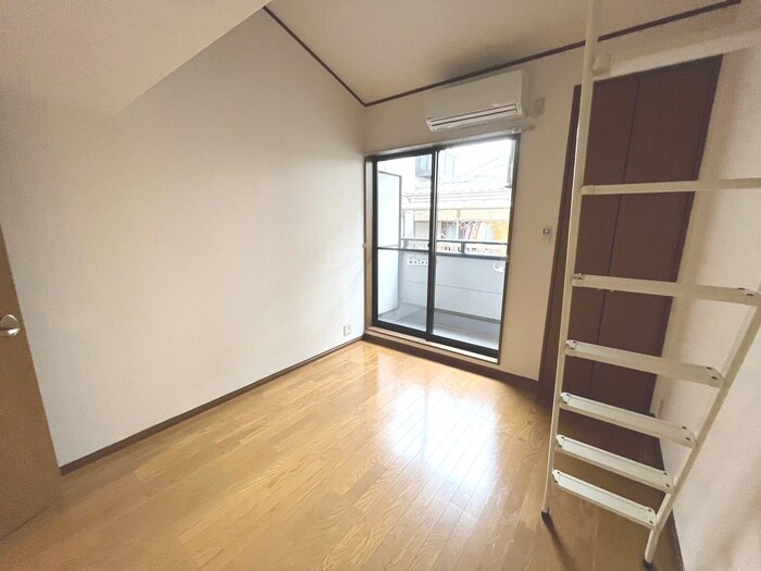 物件内観写真7　(居室)