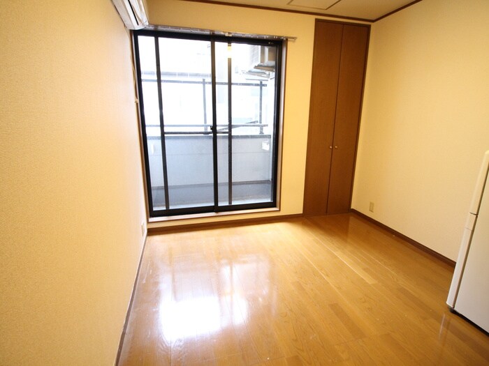 物件内観写真7　(居室)