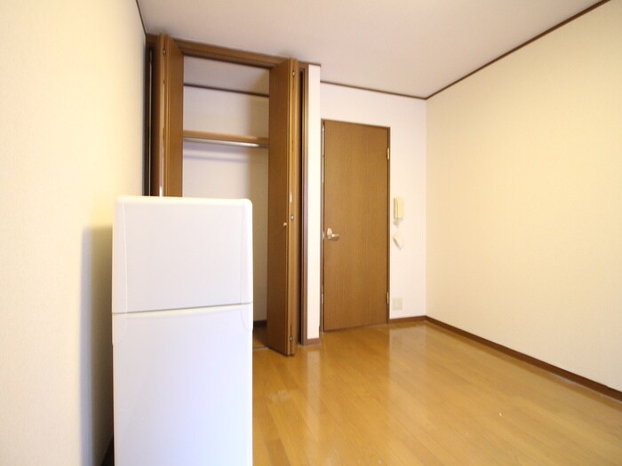 物件内観写真10　(居室)