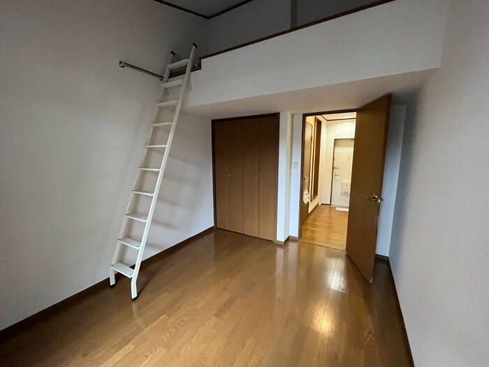 物件内観写真18　(居室)