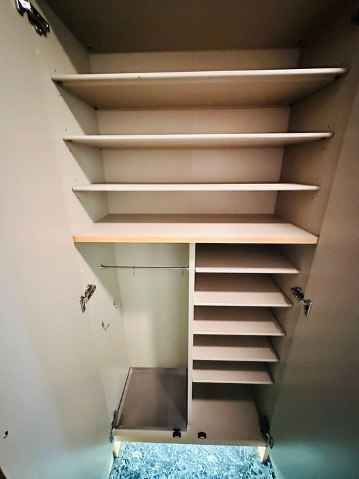物件内観写真12　(靴箱)