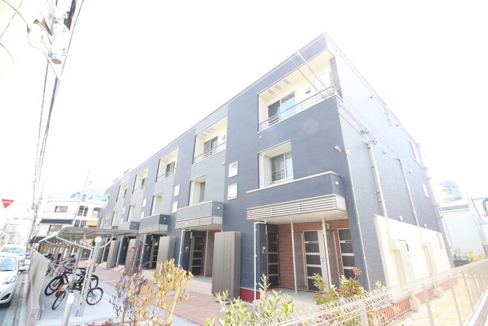 物件外観写真1　(外観写真)