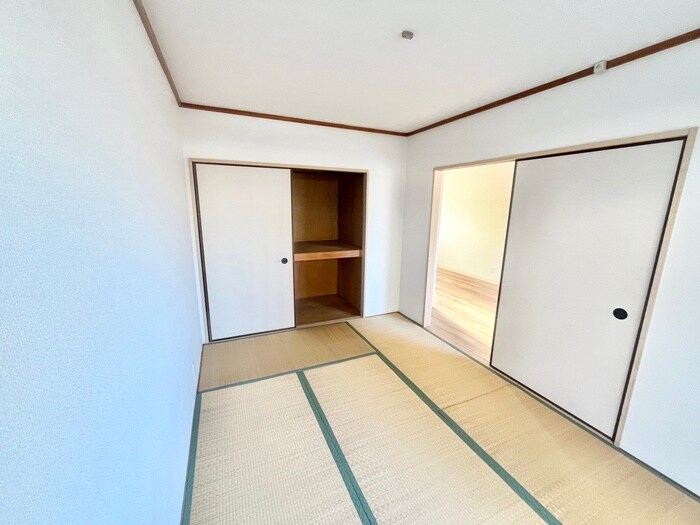 物件内観写真11　(居室)