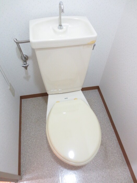 物件内観写真15　(トイレ)