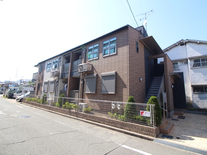 物件外観写真2　(外観写真)