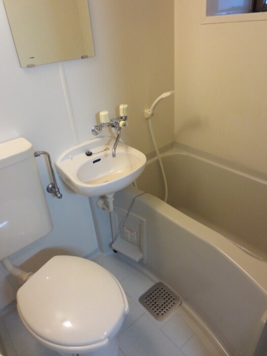 物件内観写真10　(バス／シャワールーム等)