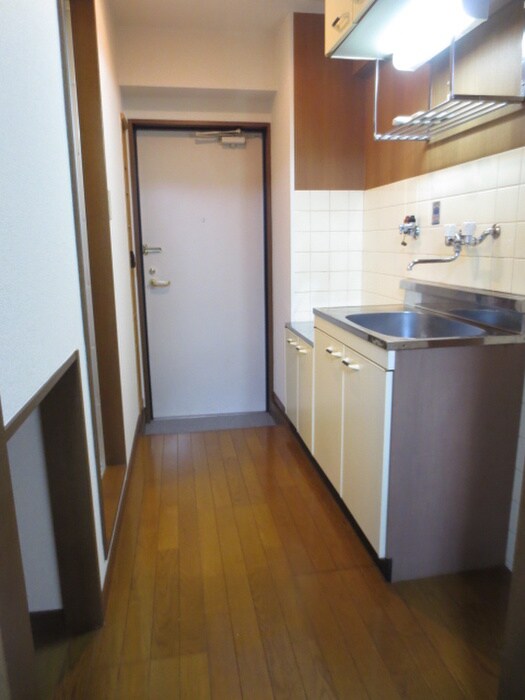 物件内観写真16　(廊下)