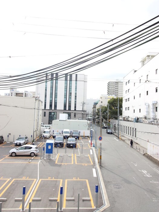 物件内観写真15　(室内からの展望)