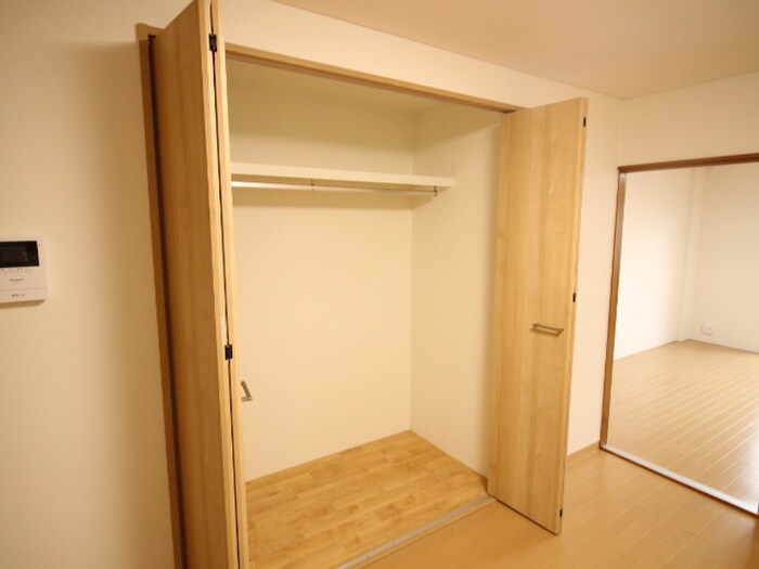 物件内観写真8　(収納)
