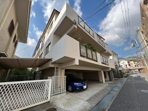 ＩＶＹ　ＣＯＵＲＴ　Ａ外観写真