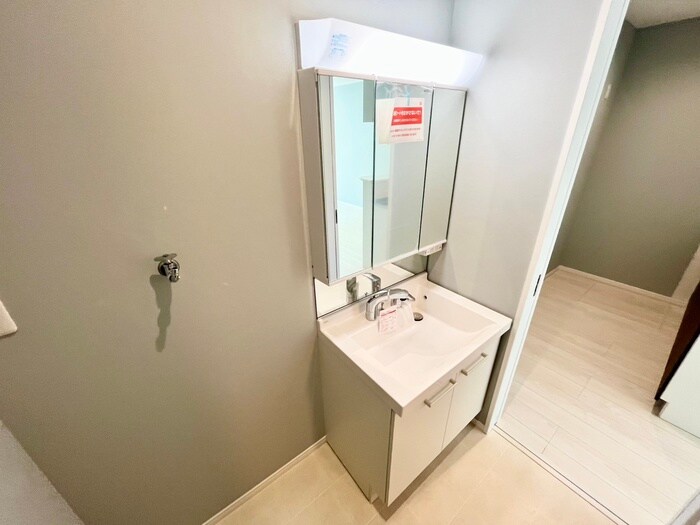 物件内観写真9　(洗面)