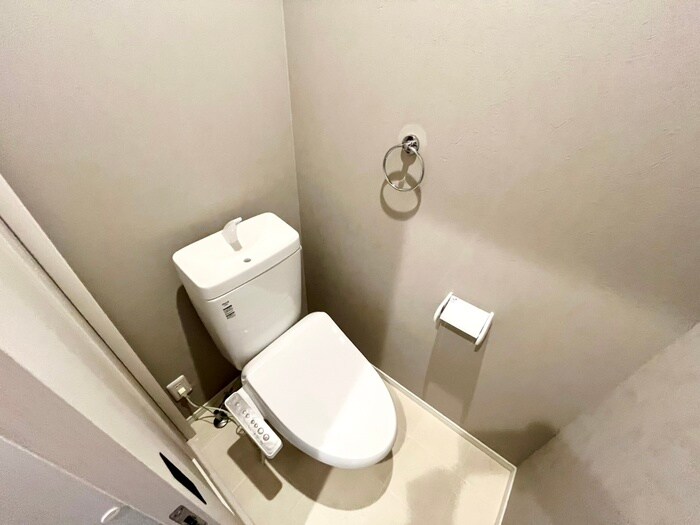 物件内観写真9　(トイレ)