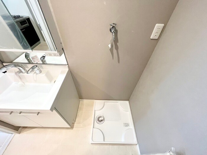 物件内観写真11　(洗濯機置場)