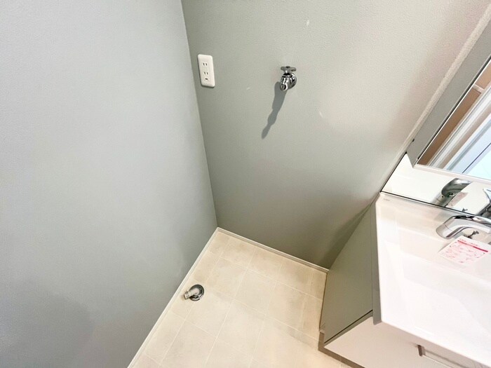 物件内観写真11　(洗濯機置場)