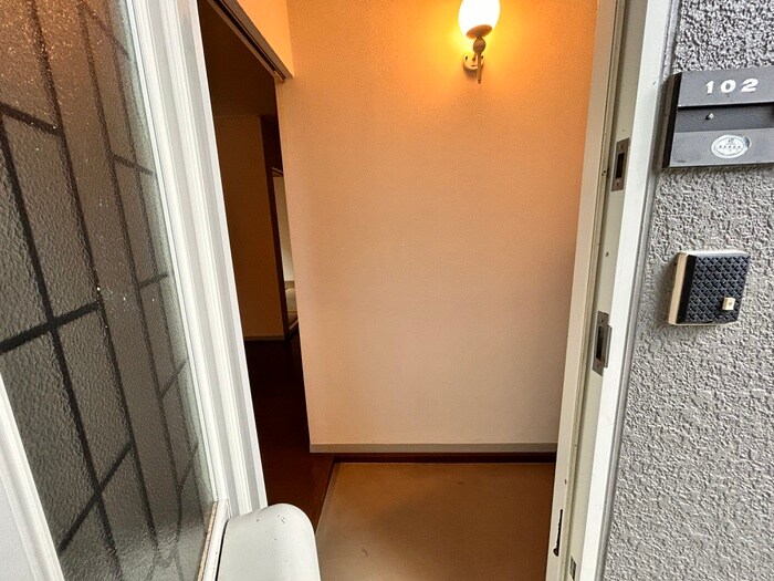 物件内観写真22　(玄関)