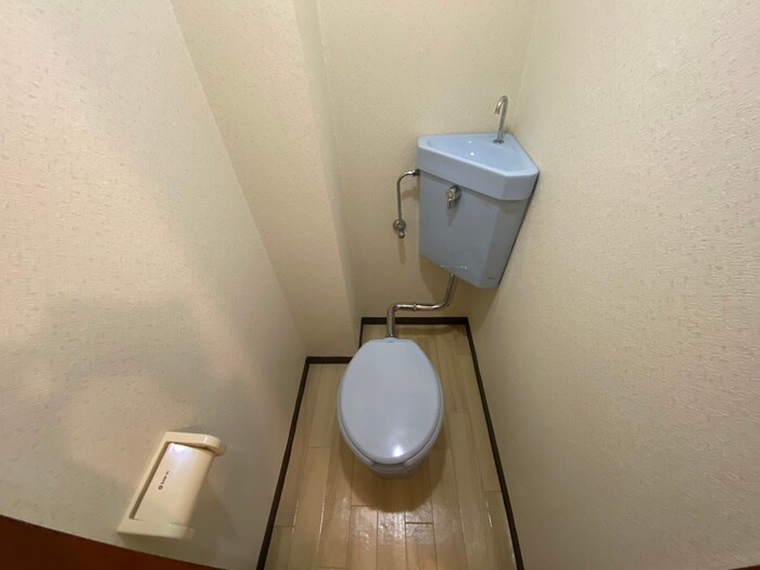 物件内観写真6　(トイレ)