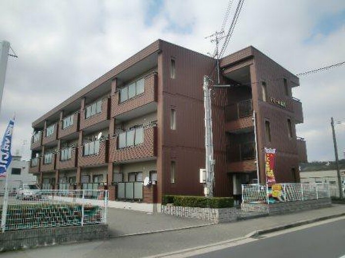 物件外観写真4　(外観写真)