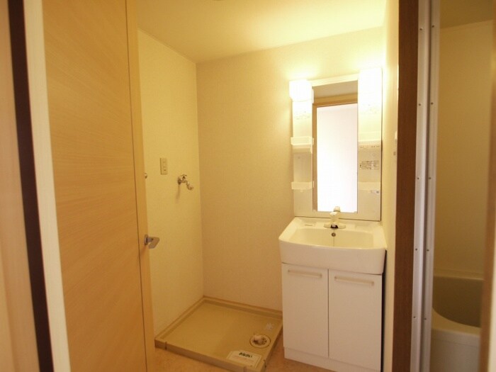 物件内観写真11　(洗面)