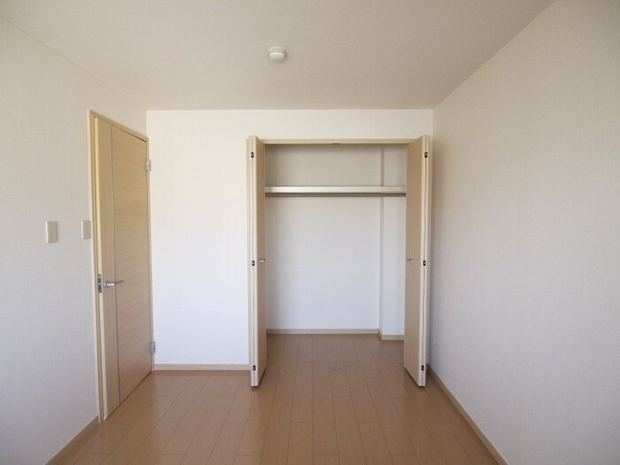 物件内観写真14　(居室)