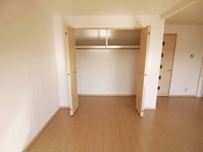 物件内観写真21　(居室)