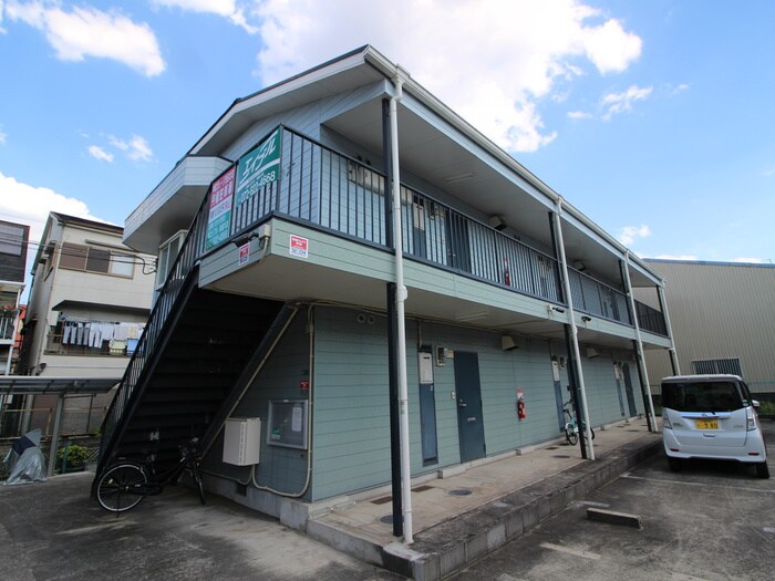 物件外観写真1　(外観写真)