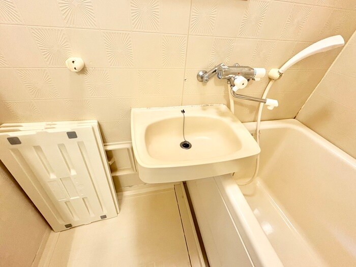 物件内観写真11　(洗面)