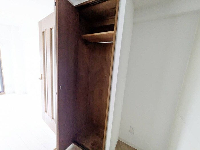 物件内観写真11　(収納)