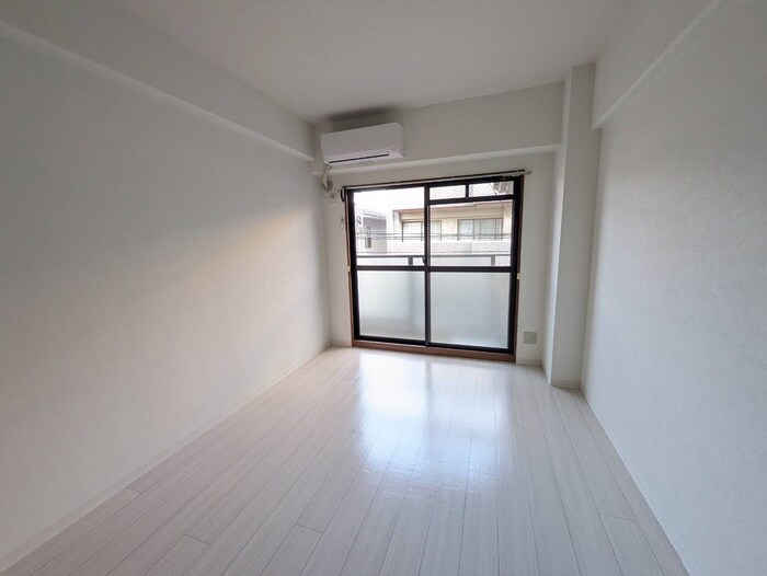 物件内観写真19　(居室)