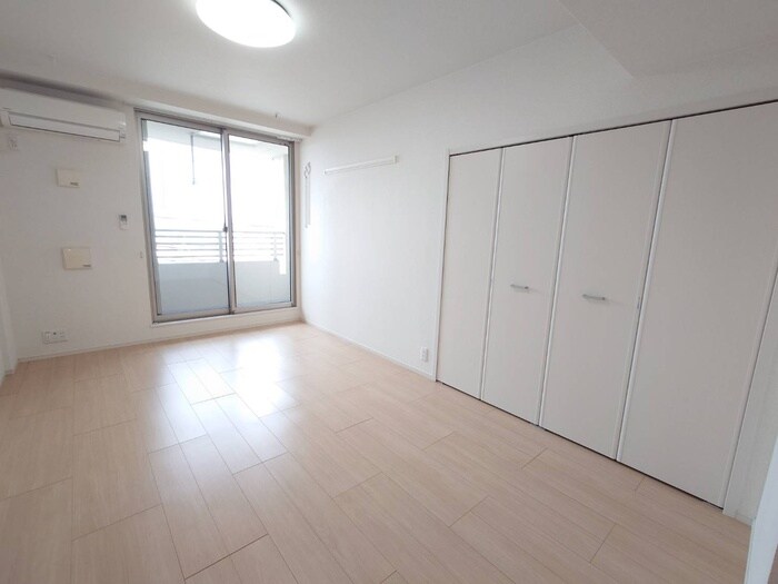 物件内観写真10　(居室)