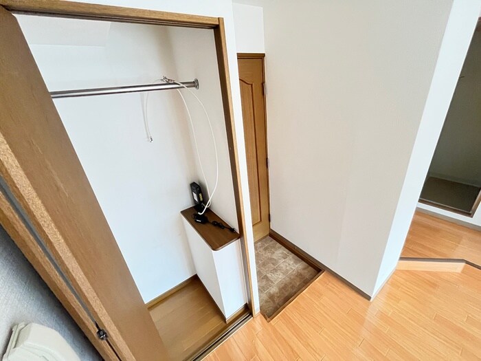 物件内観写真13　(収納)