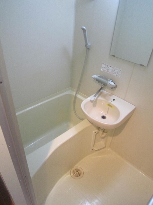 物件内観写真10　(バス／シャワールーム等)