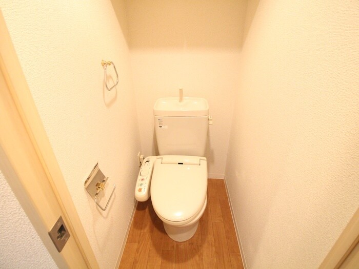 物件内観写真18　(トイレ)