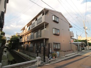 DEER SHINE 甲子園口外観写真
