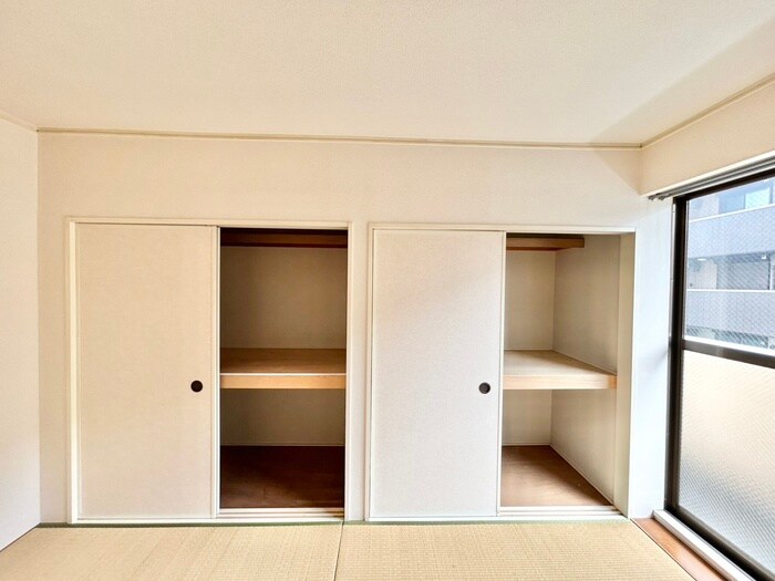 物件内観写真18　(収納)